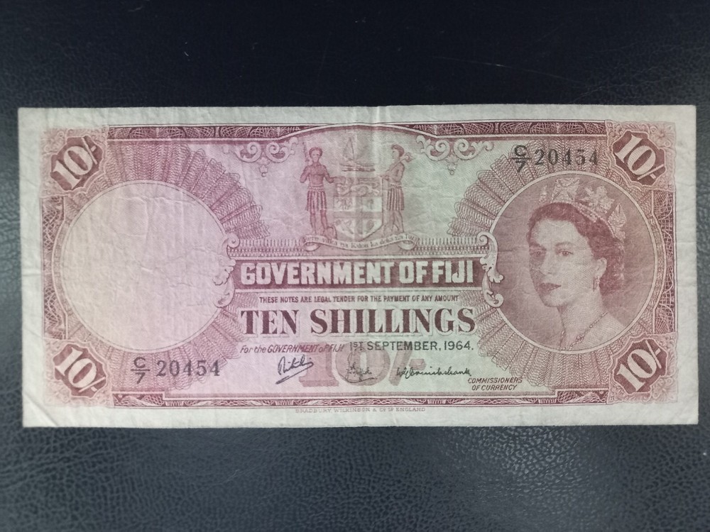 Fiji 10 Shillings, 1964, (P-52d)