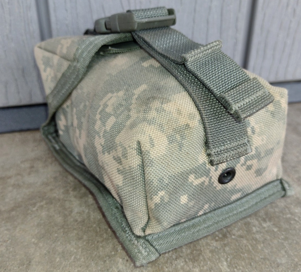 (1) SPEC OPS UTILITY POUCH MOLLE UCP DIGITAL