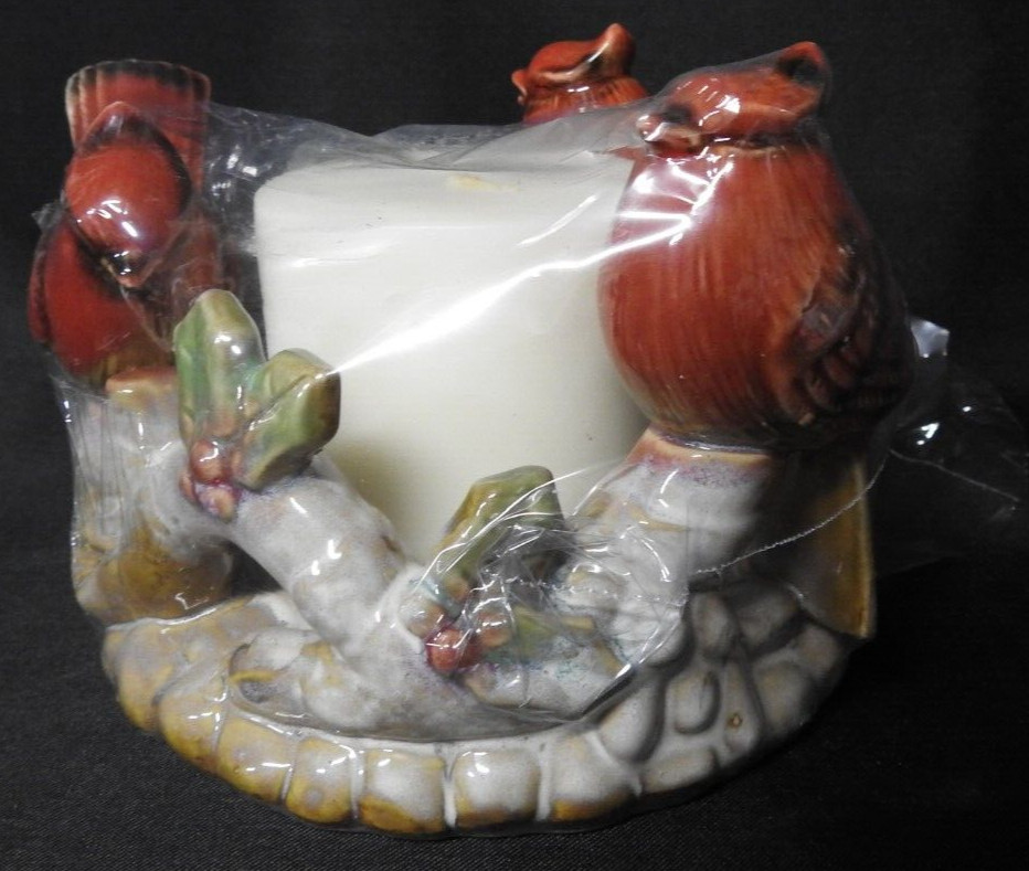 CARDINAL PEDESTAL CANDLE HOLDER & CANDLE