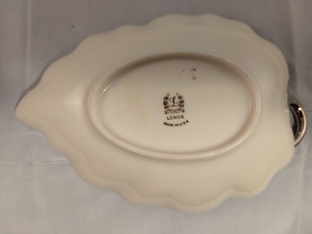 Lenox Woodleaf Platinum Collection Leaf Shaped Dish