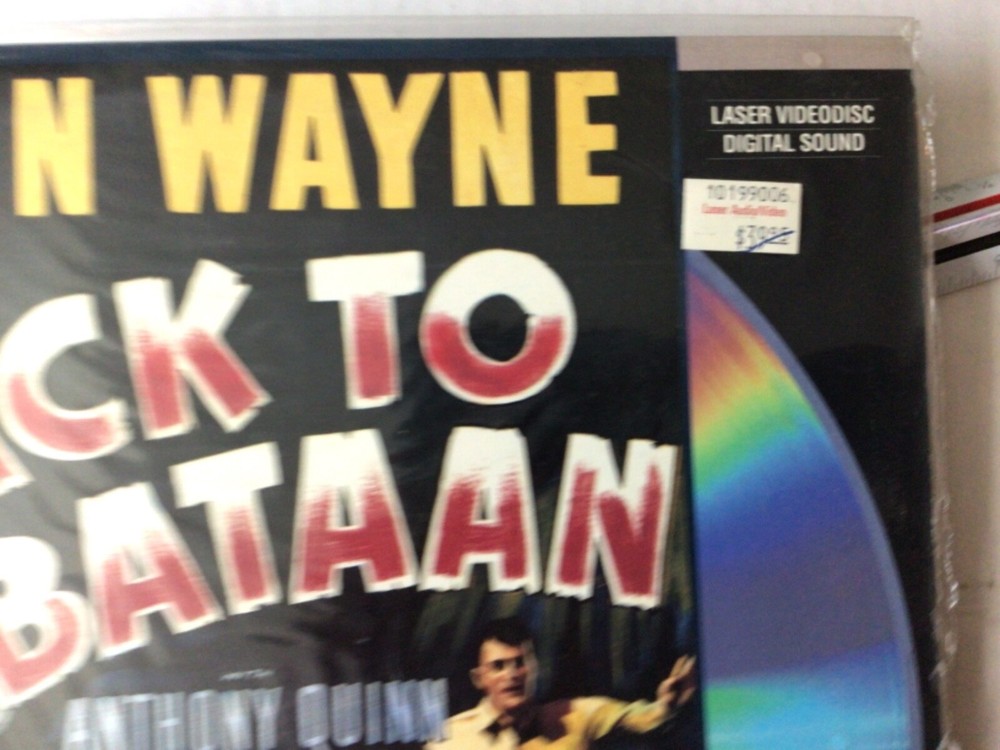 BACK TO BATAAN John Wayne LASERDISC EX cond.w/ shrink wrap