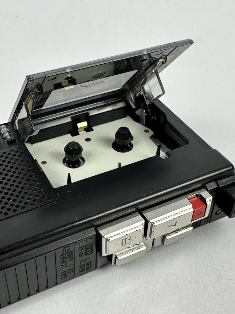 Panasonic RN-125 Microcassette Recorder - Not Fully Working