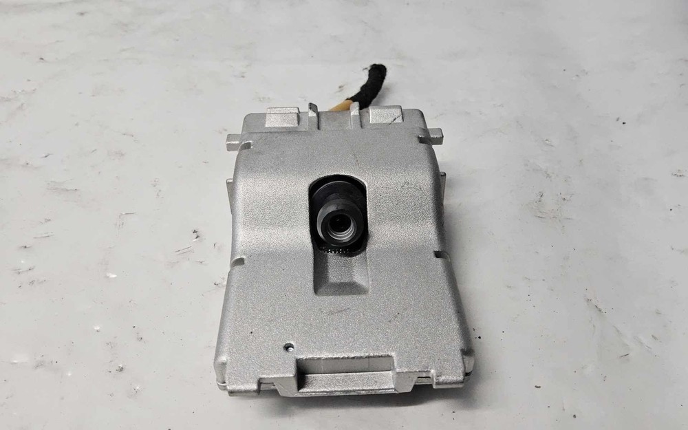 Front Camera/projector TRAILBLAZER 21 22 23 ID 84972952