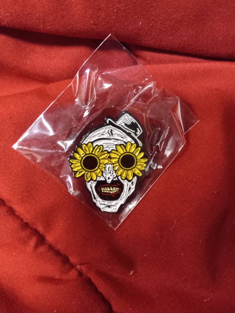 Terrifier Enamel Pin Art flower