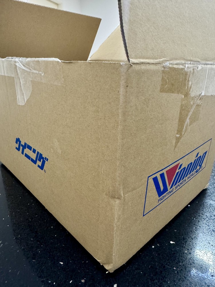 Winning Boxing Gloves (NEW) 10oz