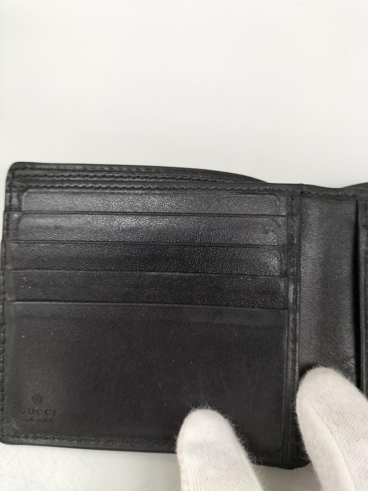 Gucci 598252 Blade Logo Bifold Wallet