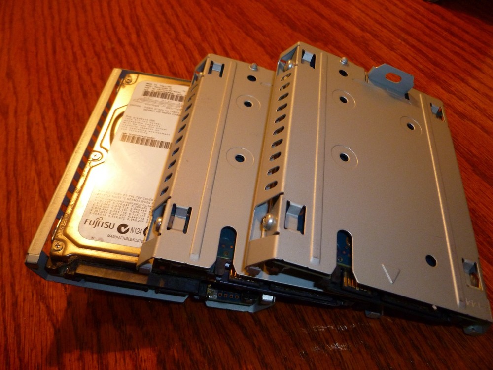 Playstation 3 Fujitsu160 GB hard drive (Authentic)