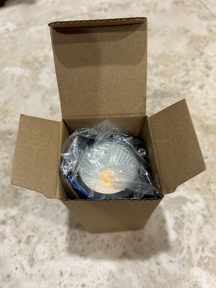 Hypergiant 12W Low Voltage LED Landscape Lights