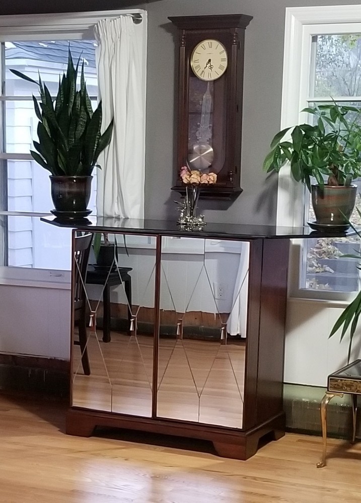 Solid Wood Wine Bar Cabinet with Quartz Top