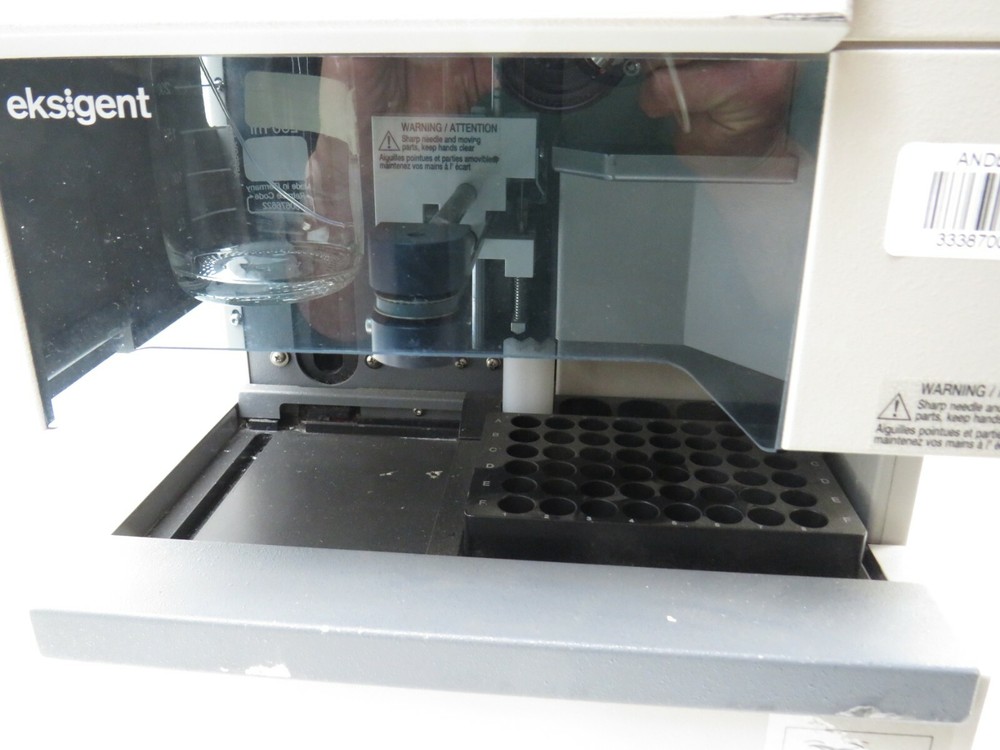 Spark 920 Eksigent Autosampler, Blue