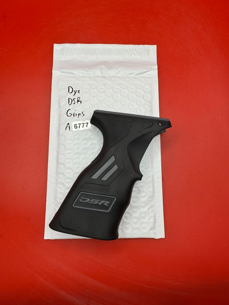 Dye DSR Grips