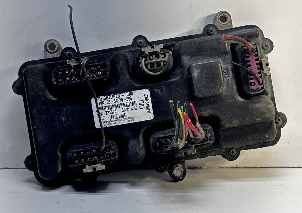 FREIGHTLINER CHM ELECTRONIC CHASSIS CONTROL MODULE P/N: 06-34530-006