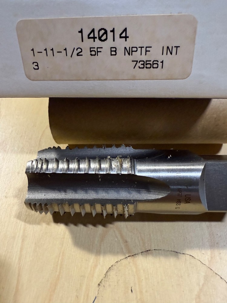Fastcut 1-11 1/2 NPTF int thread pipe tap