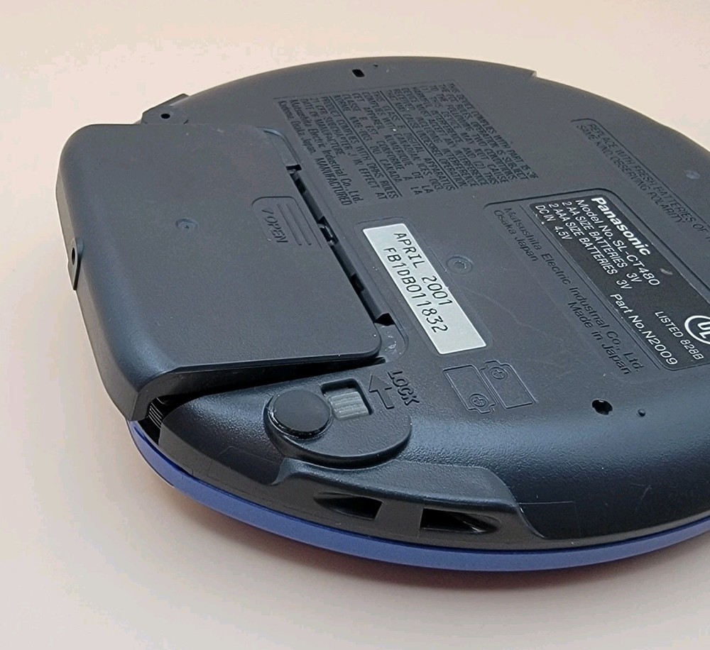 *READ DESCRIPTION*Panasonic SL-CT480 CD Player 40 Sec Anti-Skip System - Blue