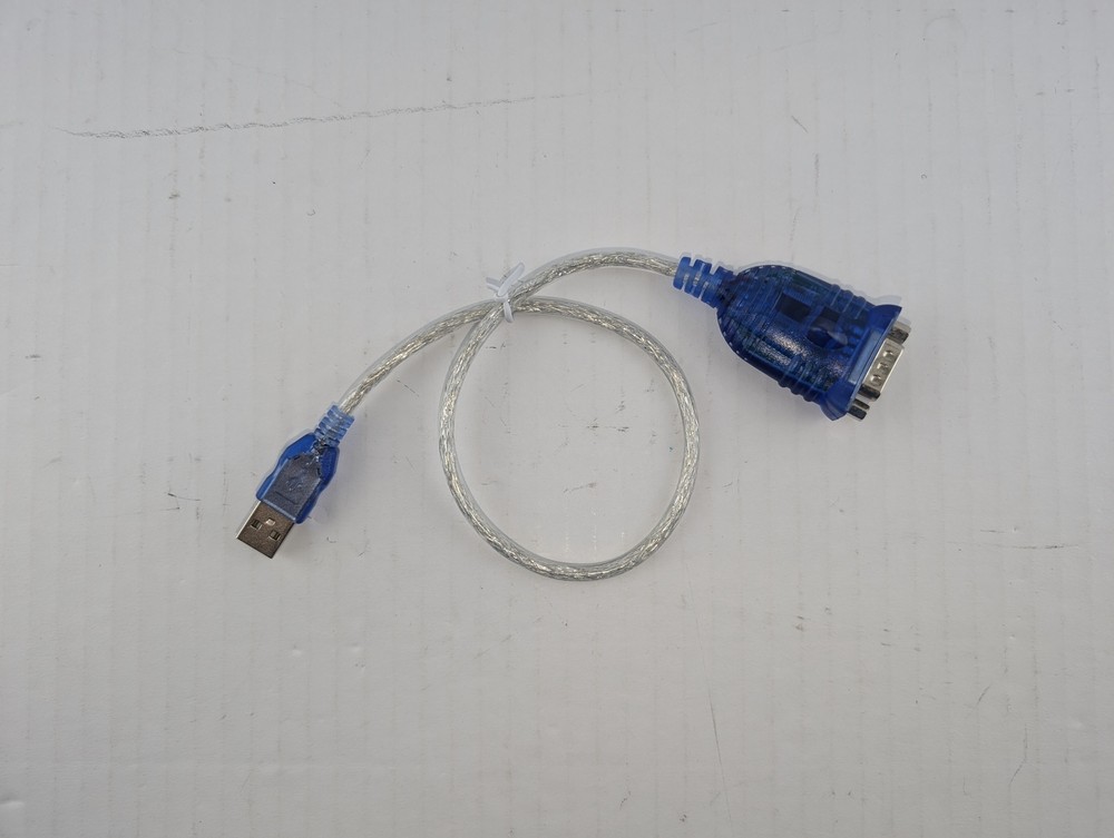 A242854 C2G CTG 1 5FT USB TO DB9 SER ADAPT CABLE