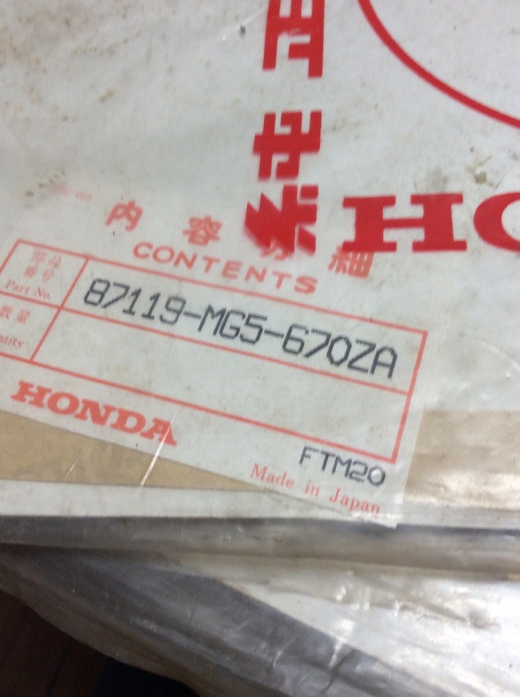 Honda OEM #87119-MG5-670ZA, NOS, L Stripe Headlight