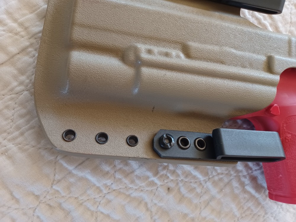 USGI Unmarked Flat Duty Belt Holster VG