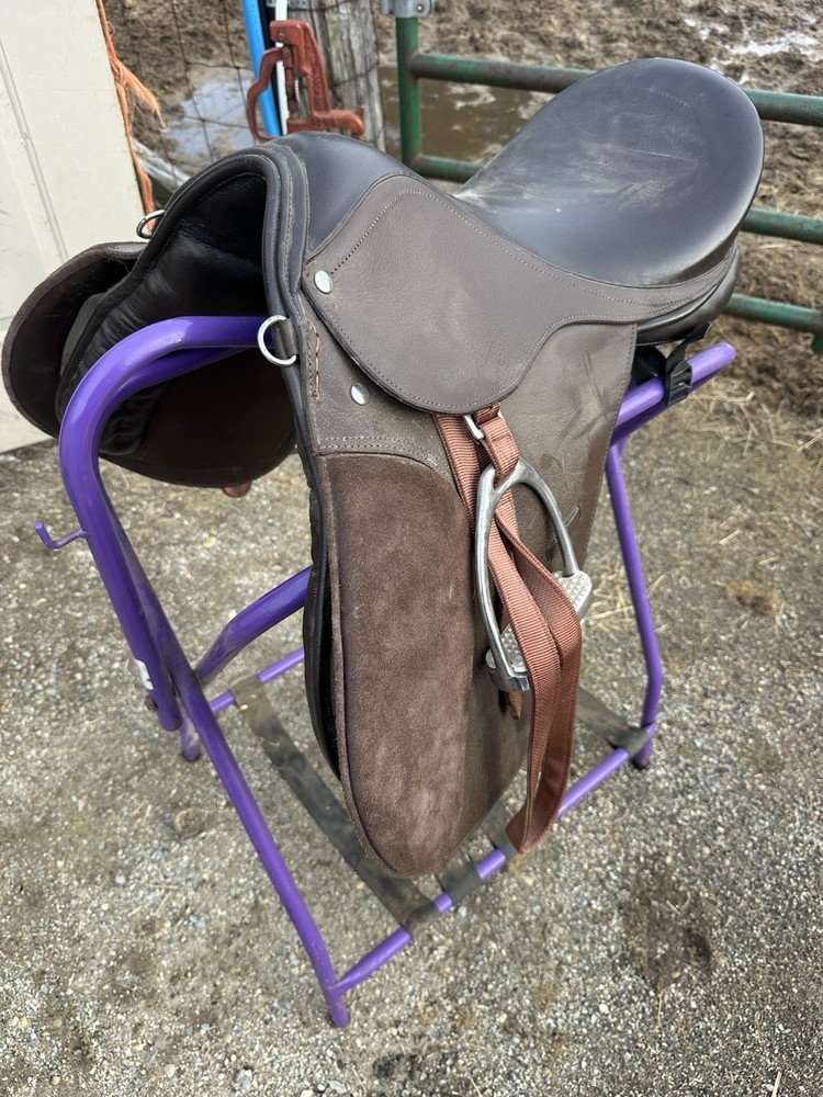 16” English Saddle Tough One