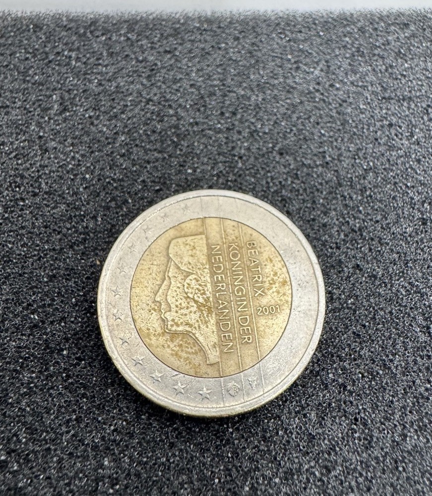 2001 Netherlands 2 Euro Coin