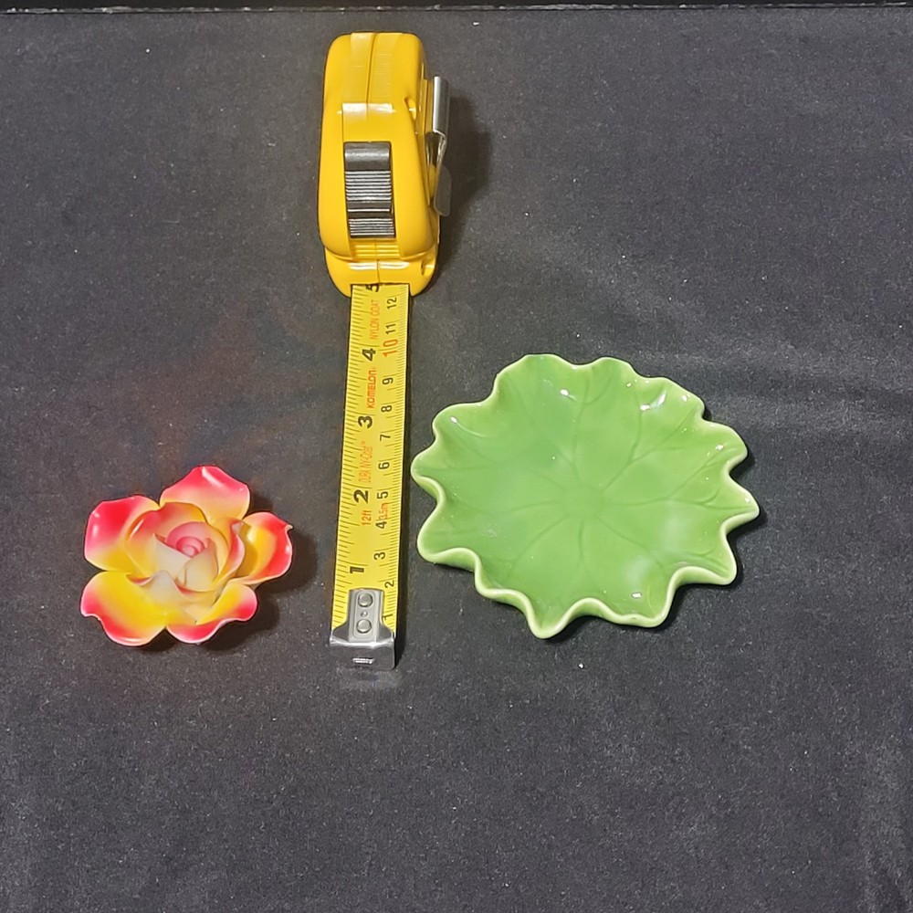 2 Piece Ceramic Lotus Flower Incense Holser 3.5"