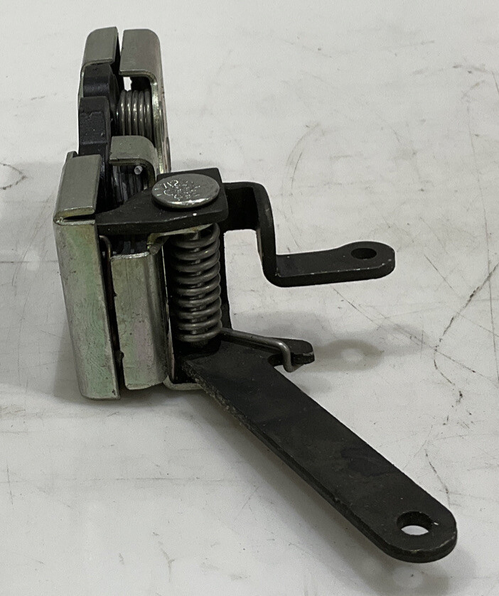CAT 356-7550 LATCH ASSEMBLY 476