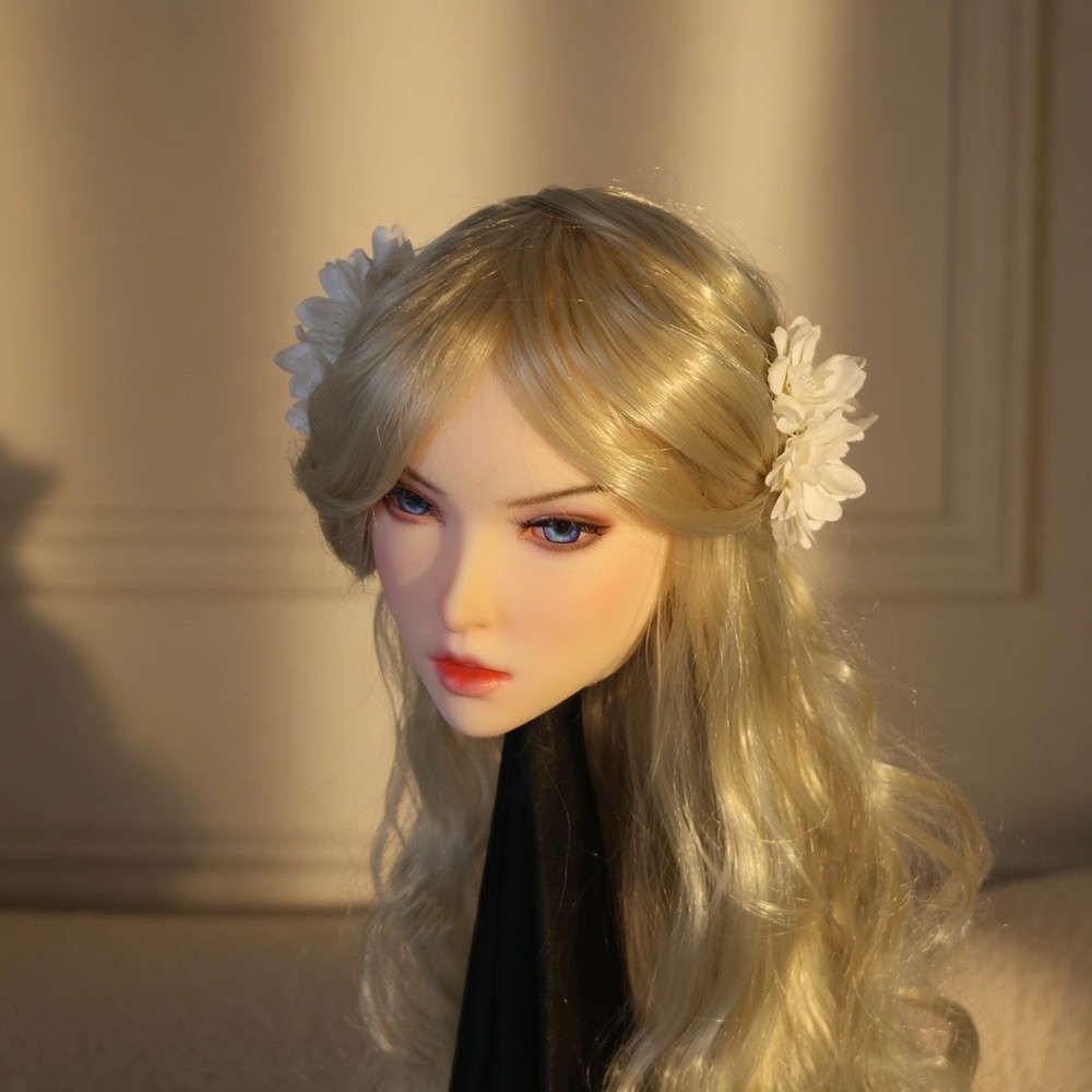 Professional Mannequin Head Exquisite Design Realistic Skin Texture Model