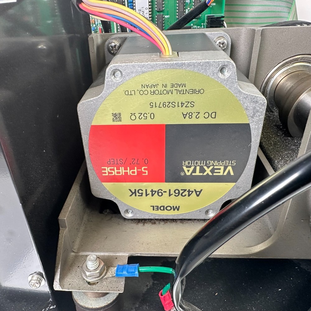 Shimadzu LC-8A HPLC Preparative Pump Chromatography