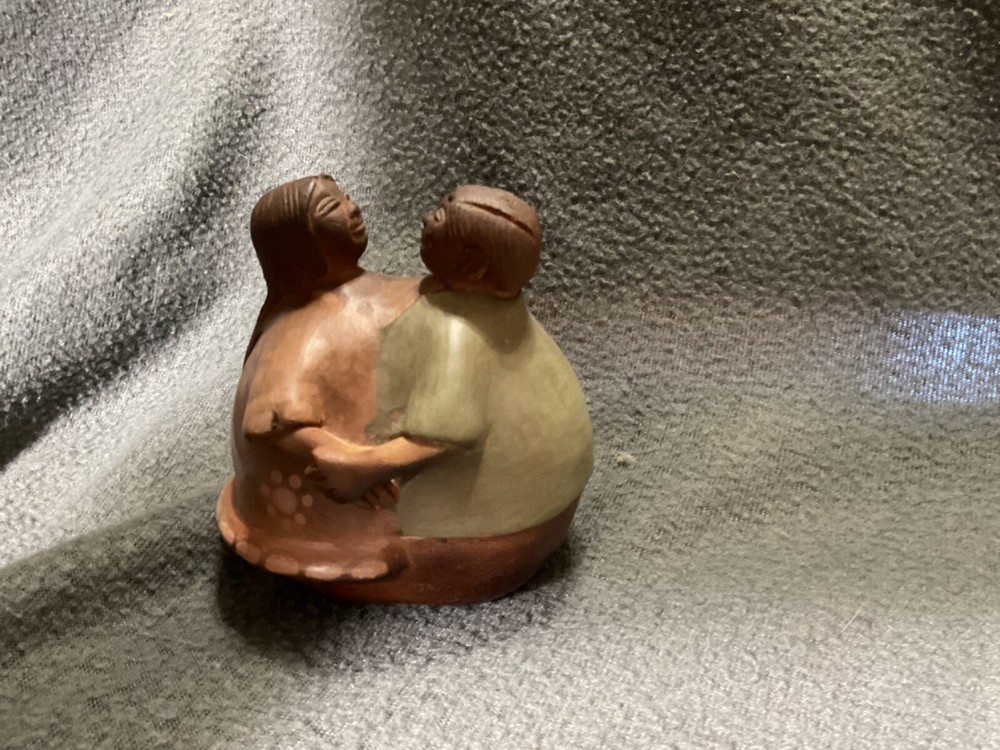 Andres Chero Peru clay sculpture