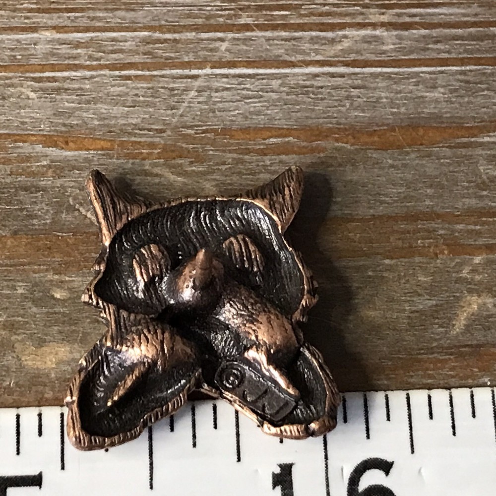 JJ Jonette Speak No Evil Cat Lapel Hat Tie Pin ~C~