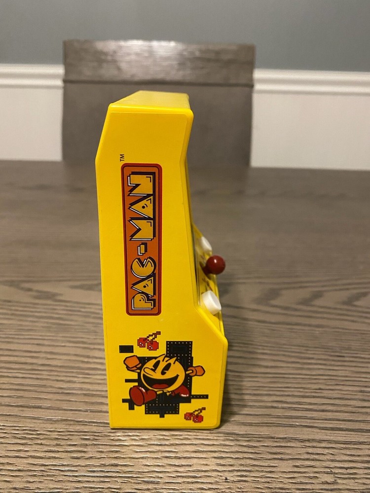 Pac-man Replica Retro Mini Arcade Handheld Game by Basic Fun/Tested & Working