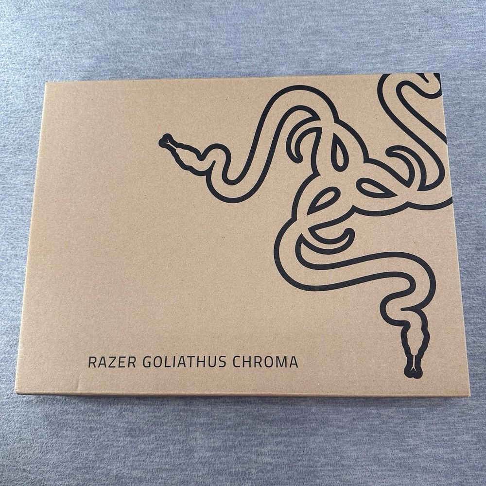 RAZOR - Cynosa Chroma Holiday Bundle