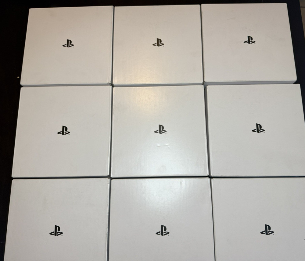 Dual Sense Edge Pro Controller Case for PS5, **CASE & SOME ACCESORIES ONLY**