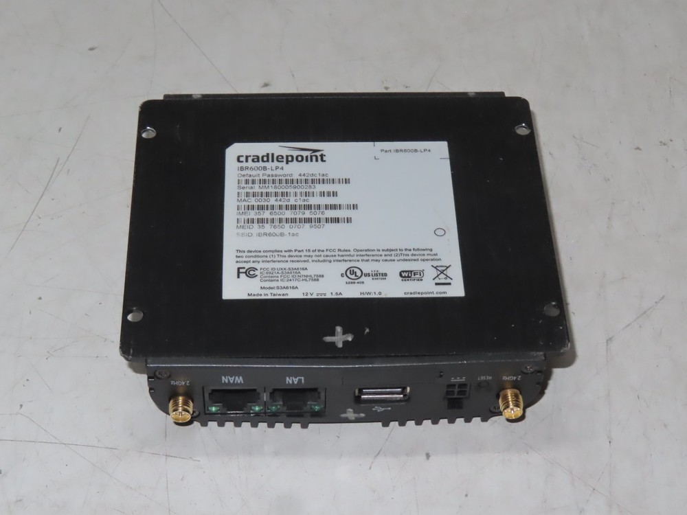 Cradlepoint Semi-Rugged Routers Model: IBR600B-LP4 Powers On