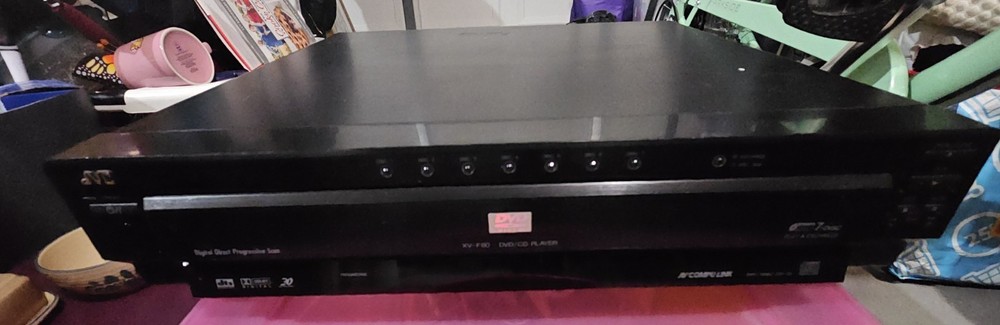 JVC 7 Disc CD Player XV-F80