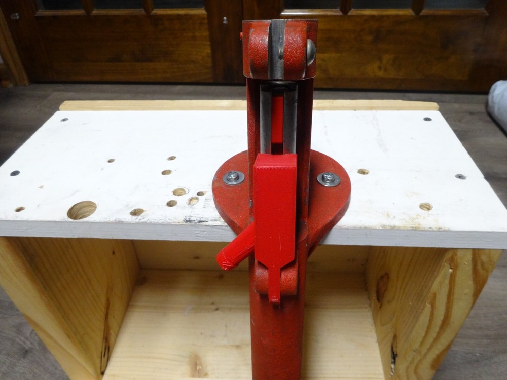 C&H /CH Tool & Die reloading press PRIMER CATCHER upgrade