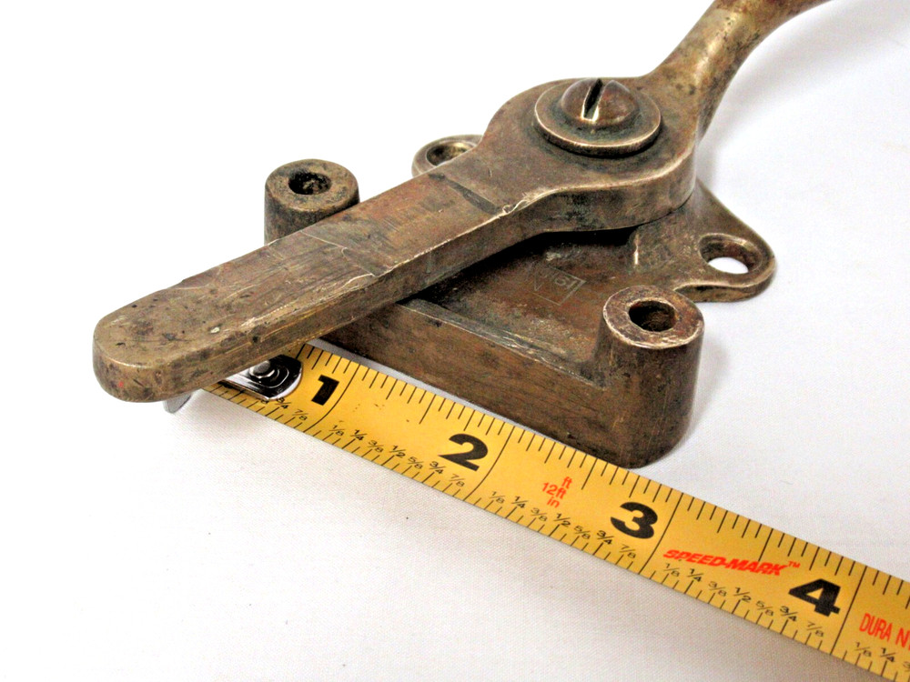 ANTIQUE BRASS ICE BOX HANDLE LATCH