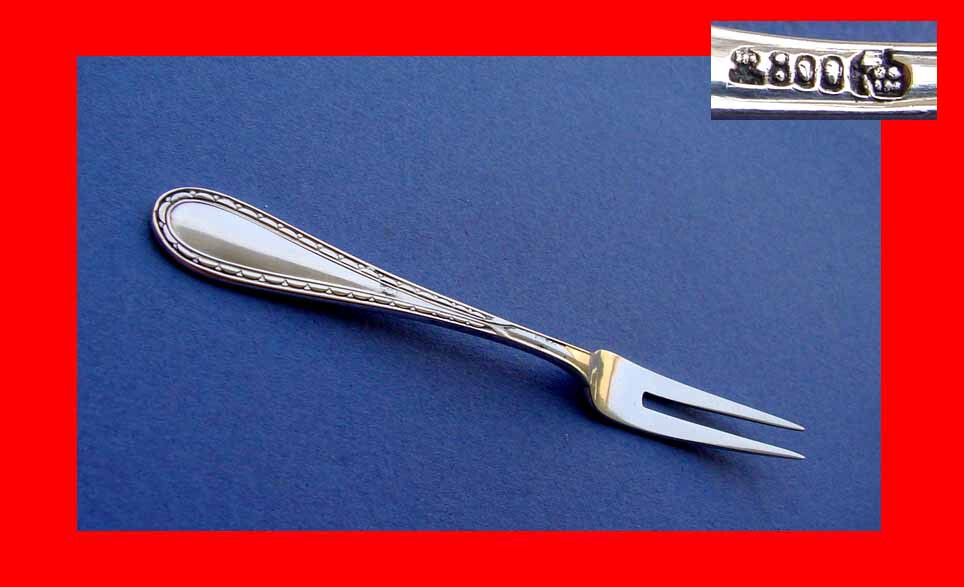 Elegant Serving Fork, 800 Silver B29