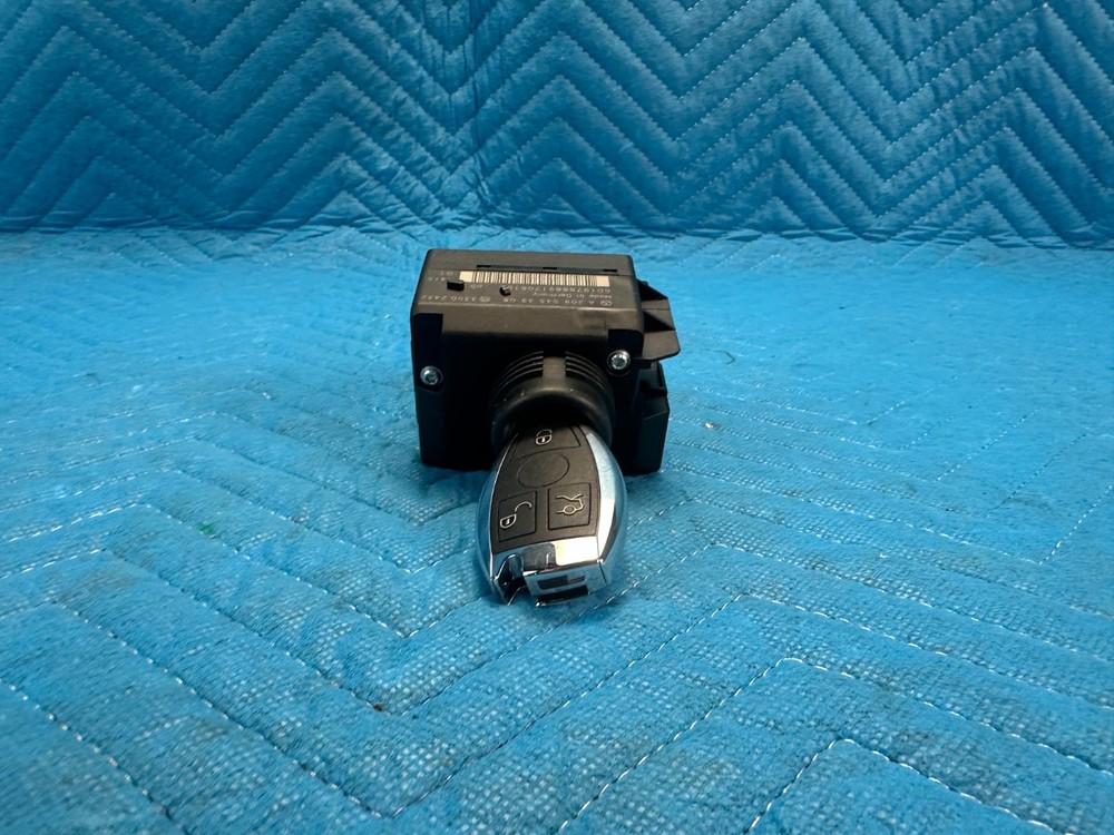 Mercedes G55 AMG Ignition Start Switch Module w/Key 2009 OEM