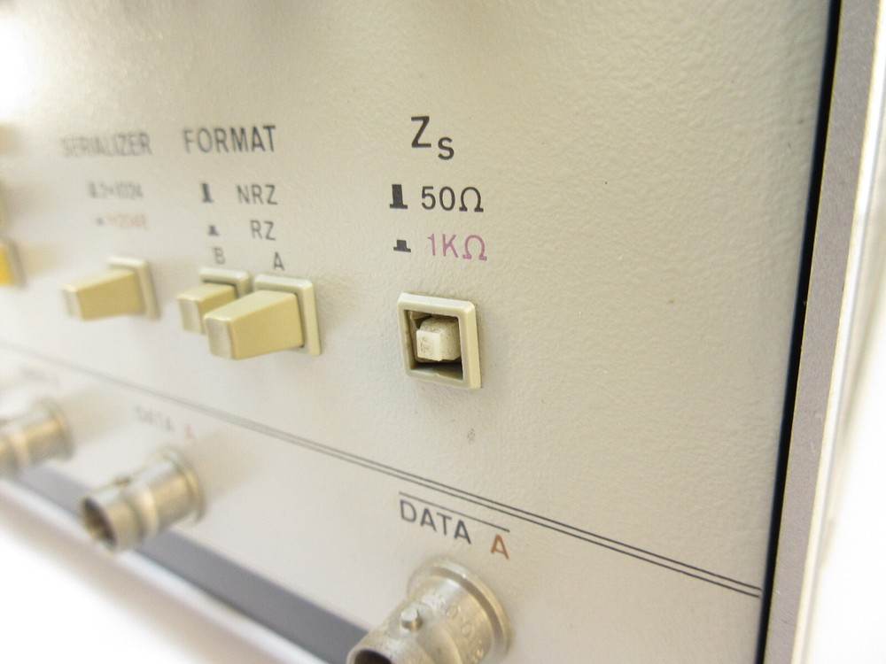 HP 8018A Serial Data Generator, 50 MHz Serial Data / PRBS Generator