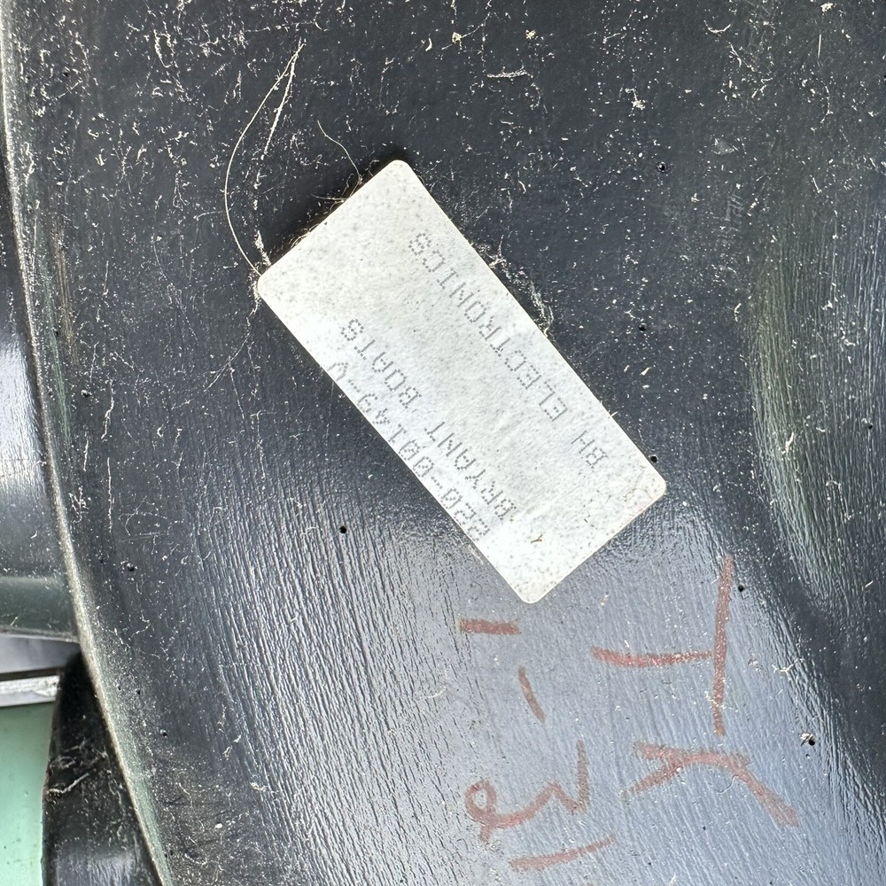 Used Bryant 210 Dash Console Boat Part 220-00149-V