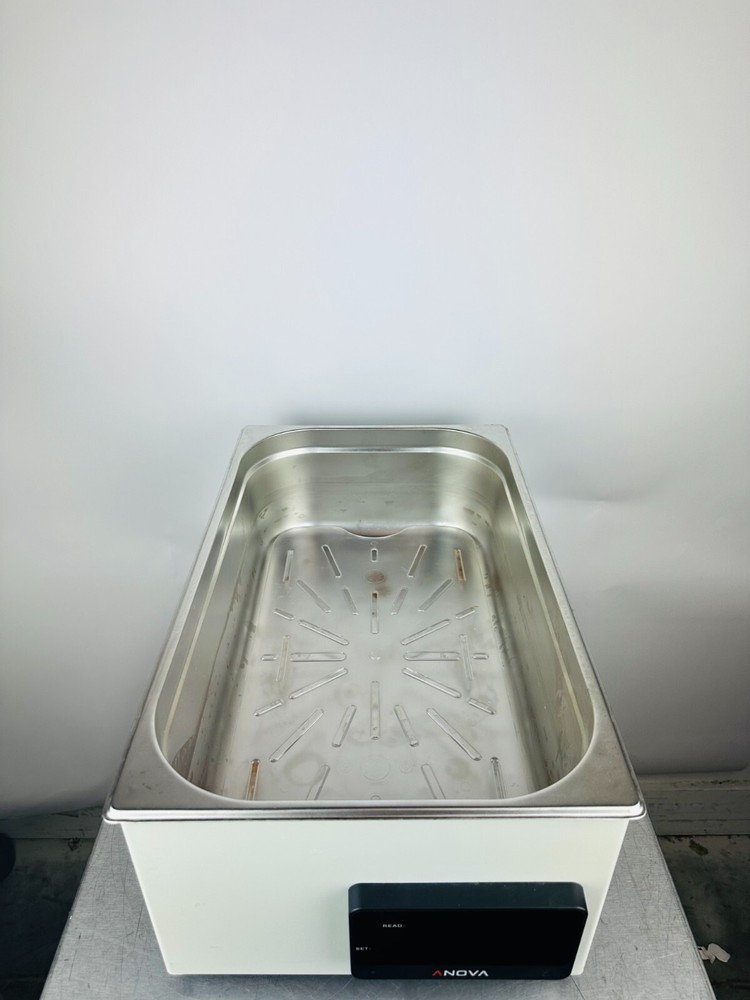 Anova W Series Water Bath