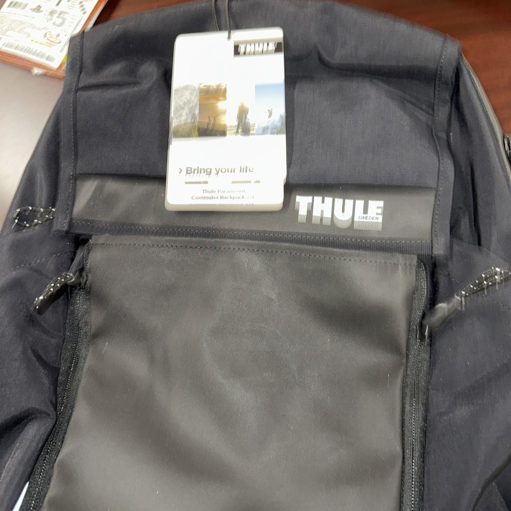 THULE 3204731 Paramount 27L Commuter Backpack New