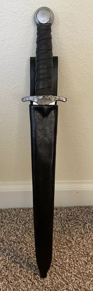 RARE Once Upon A Time Prop Combo x3 Dagger Darts Note COA