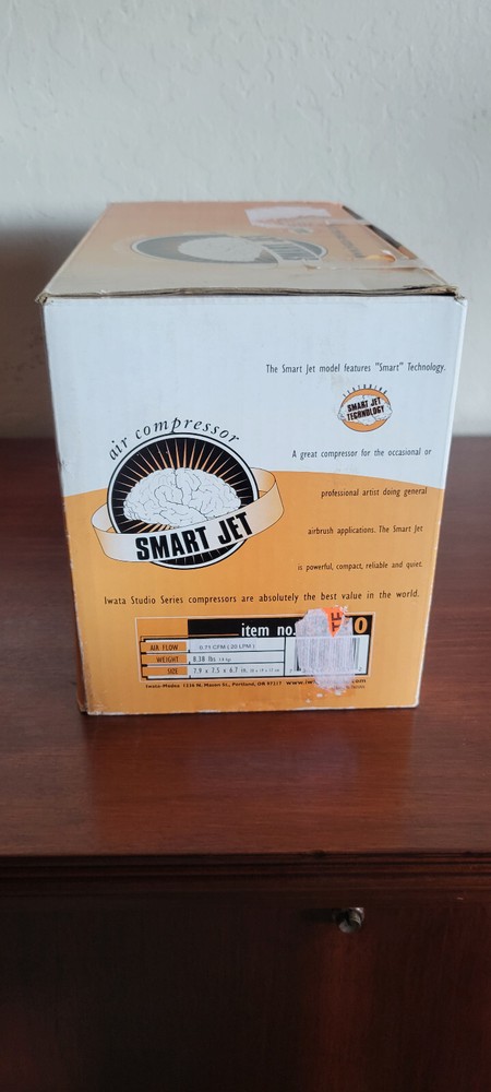 Iwata Studio Series IS-850 Smart Jet Air Compressor