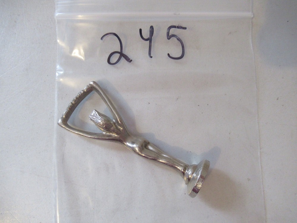 Bottle opener vintage Nice #245 Canada