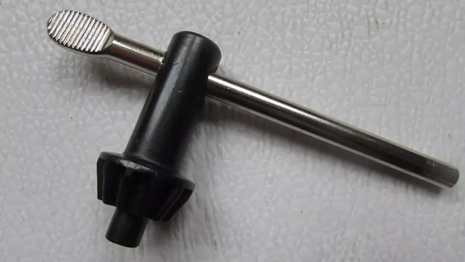 Drill Chuck Key -(LFA T9) (Jacobs K4), Pilot Size: 3/8"