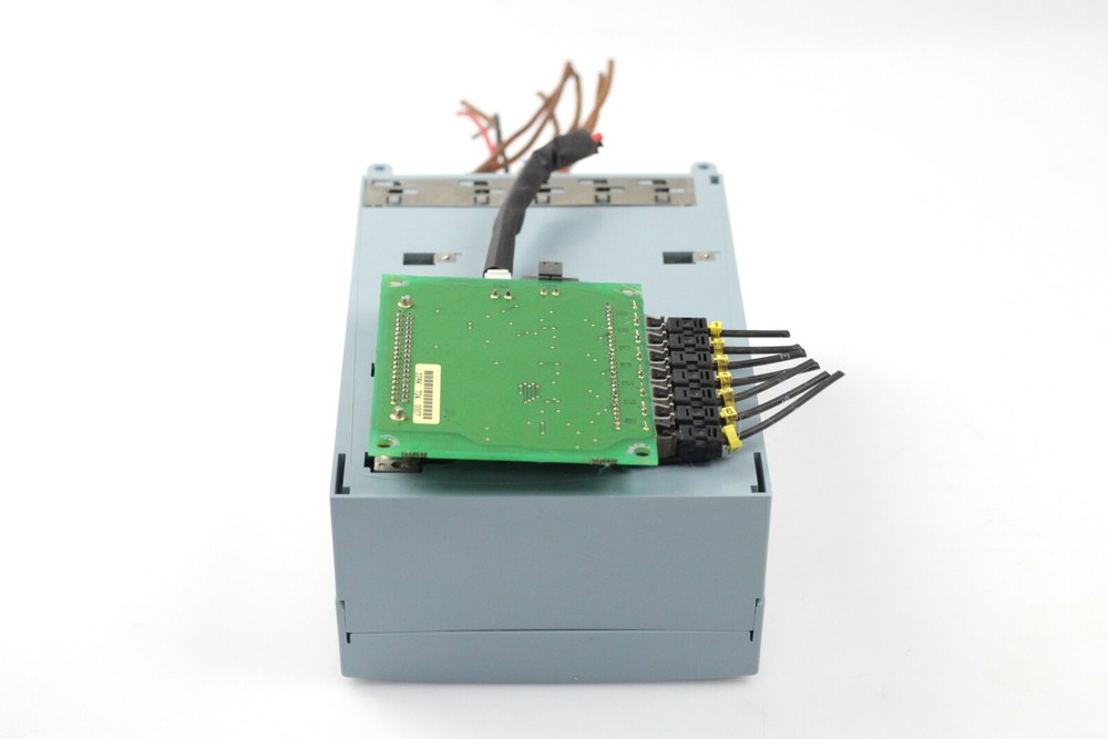 Vacon INVERTER +Vacon PC00228