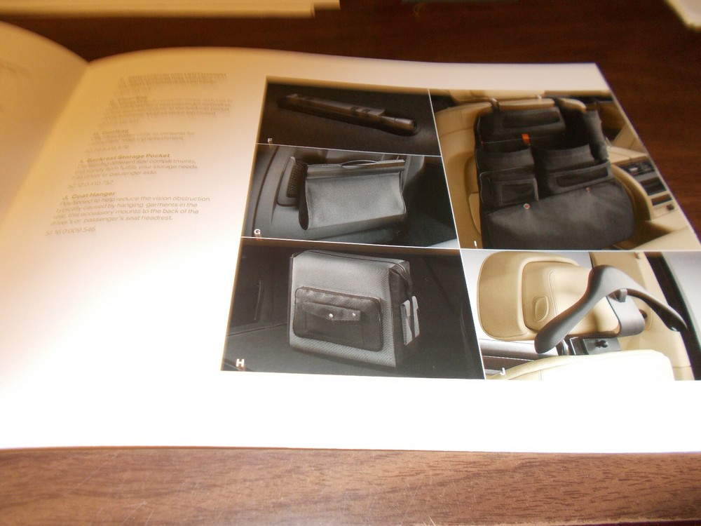 2011 BMW 5 Series 24-page Accessories Catalog