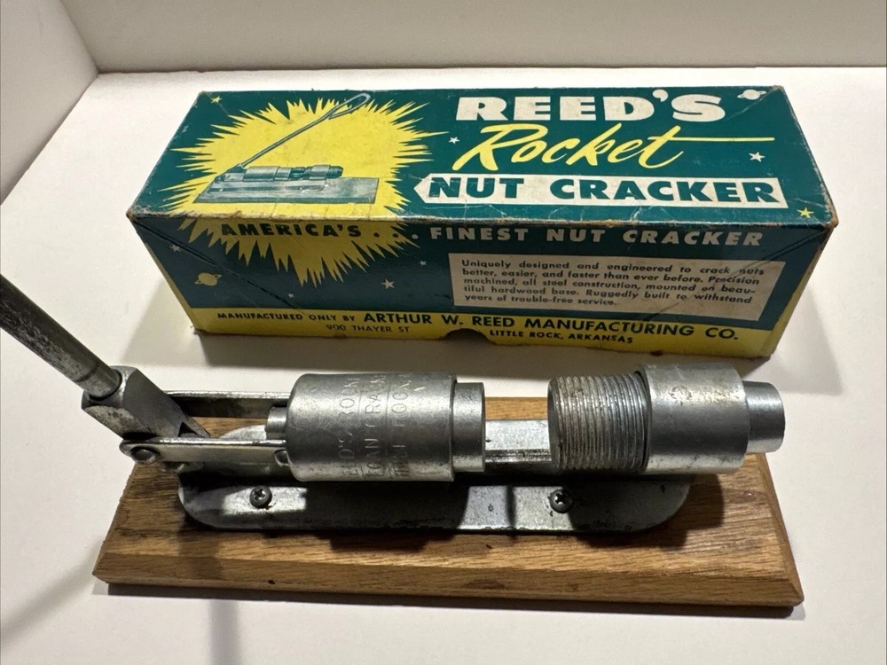 Vintage Reed Rocket Nut Cracker R-300