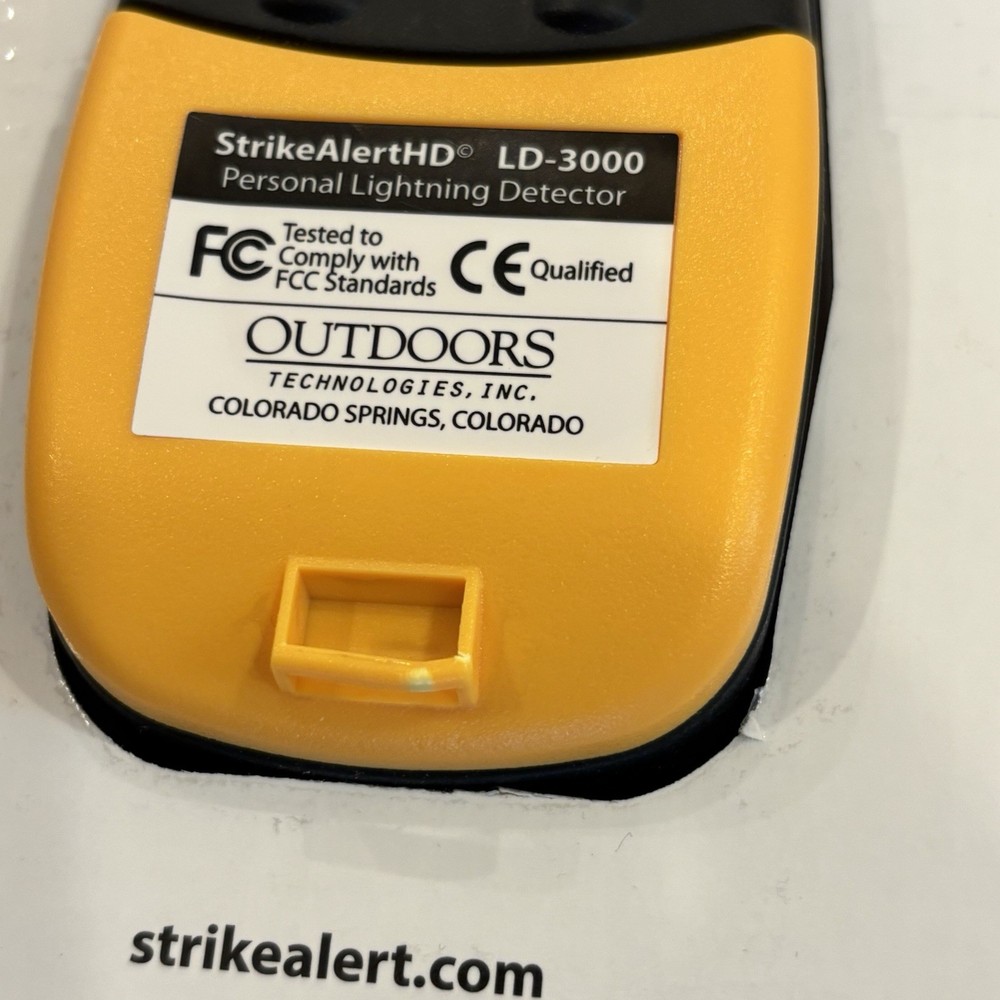 StrikeAlert HD LD-3000 Personal Lightning Detector